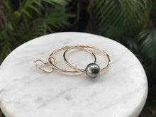 Load image into Gallery viewer, Keiki Bangle’s