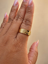 Load image into Gallery viewer, He Lei Ring (New)
